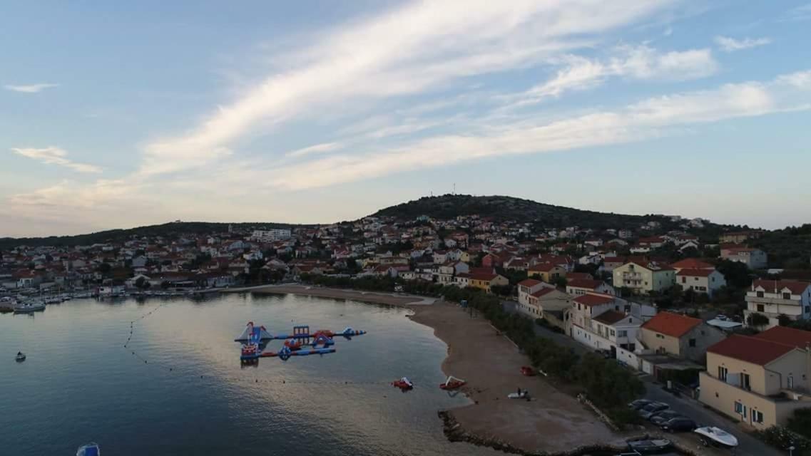 Beach Apartment Kate With Sea View, Balcony And Parking, Murter, Dalmatia Exterior foto