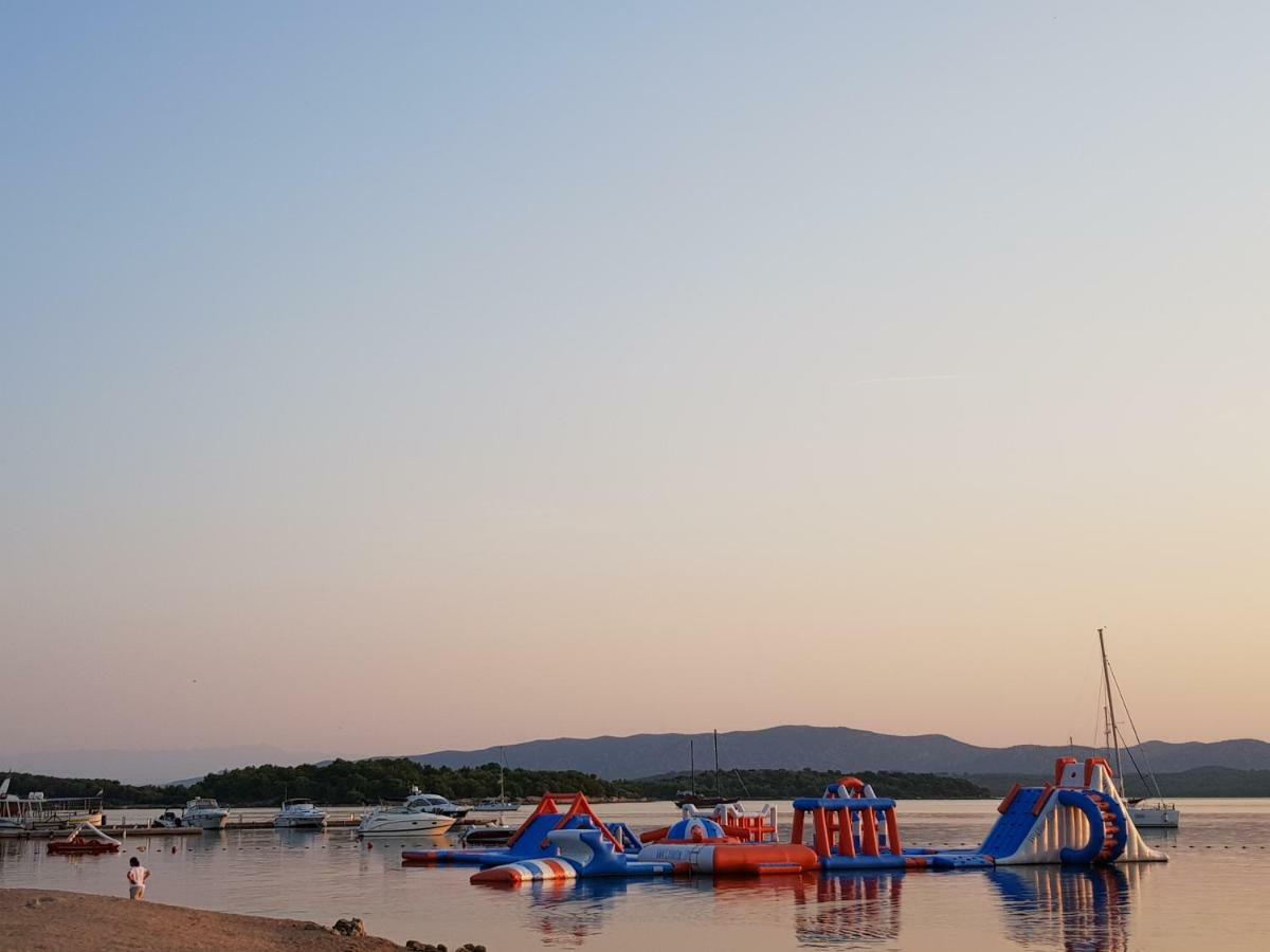 Beach Apartment Kate With Sea View, Balcony And Parking, Murter, Dalmatia Exterior foto